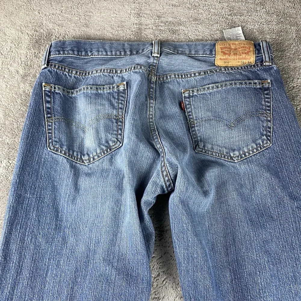 Levis 559 Relaxed Straight Fit Jeans Mens 38x32 Blue Medium‎ Wash Mid Rise